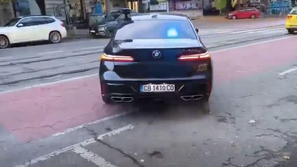 ГЕРБ-СДС иска оставката на Михаела Доцова след случая с Колтуклиева